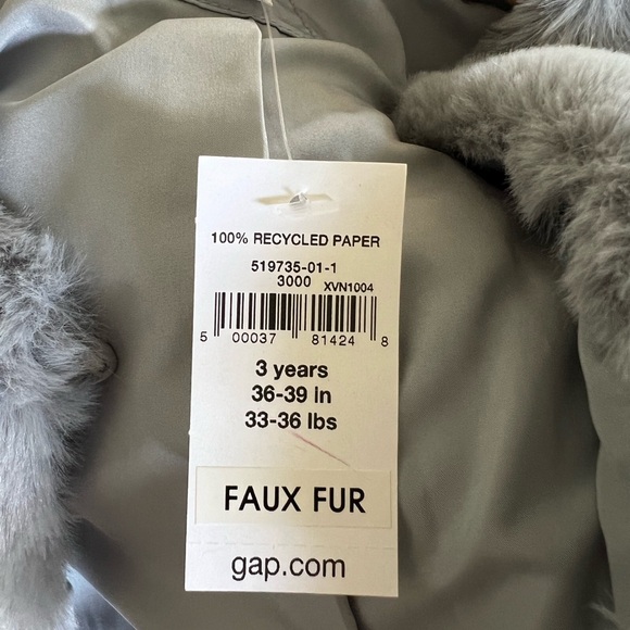 Baby Gap Faux Fur Coat - Picture 8 of 8